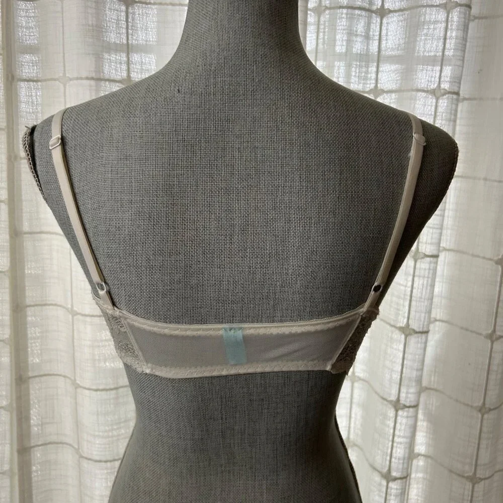Victoria's Secret Ivory Lace Corset Bra 34B Underwire Coquette Sexy Lil Things